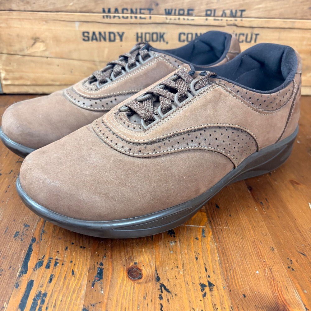 SAS Walk Easy Brown Nubuck‎ Leather Walking Shoes Womens 7W Made in USA Comfort